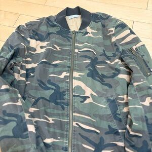 Zara Men's Camouflage Bomber Jacket